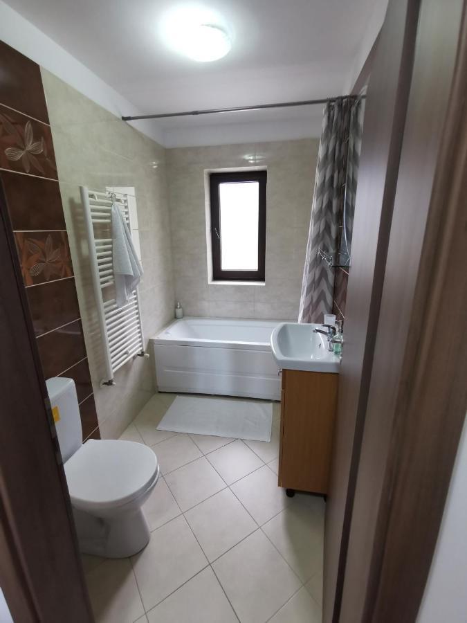 Apartament Ovidiu Giroc Eksteriør billede